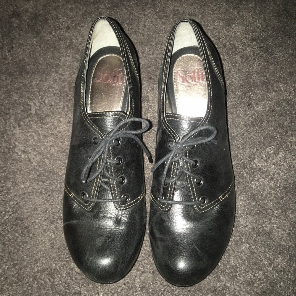 black tuxedo style heels